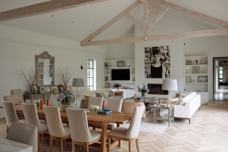 SWEDISH BARN HAMPSHIRE, SO20 - SHOOTFACTORY - OTHER UK HOUSES