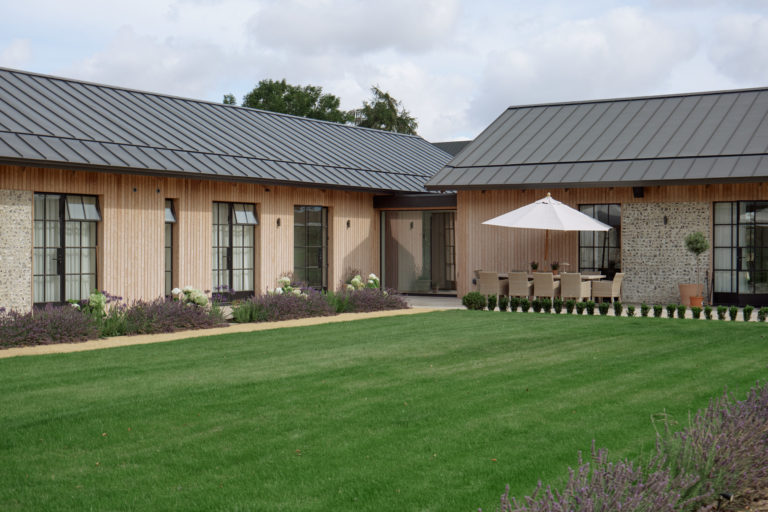 SWEDISH BARN HAMPSHIRE, SO20 - SHOOTFACTORY - OTHER UK HOUSES