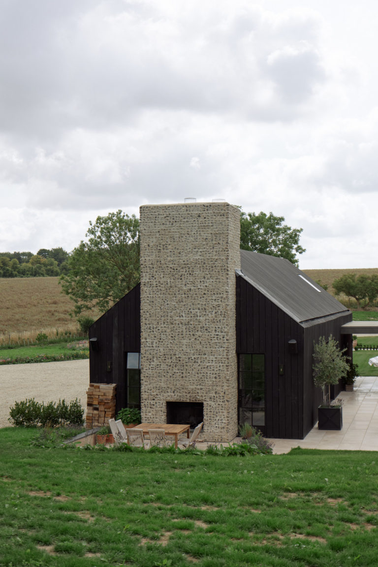 SWEDISH BARN HAMPSHIRE, SO20 - SHOOTFACTORY - OTHER UK HOUSES