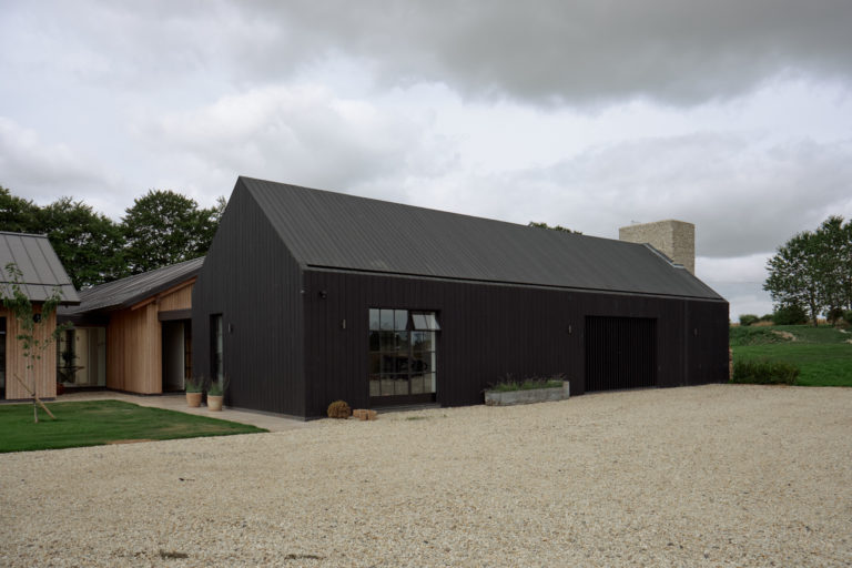 SWEDISH BARN HAMPSHIRE, SO20 - SHOOTFACTORY - OTHER UK HOUSES
