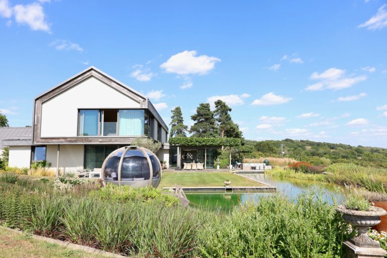 WARDVALE SURREY, RH7 - SHOOTFACTORY - OTHER UK HOUSES