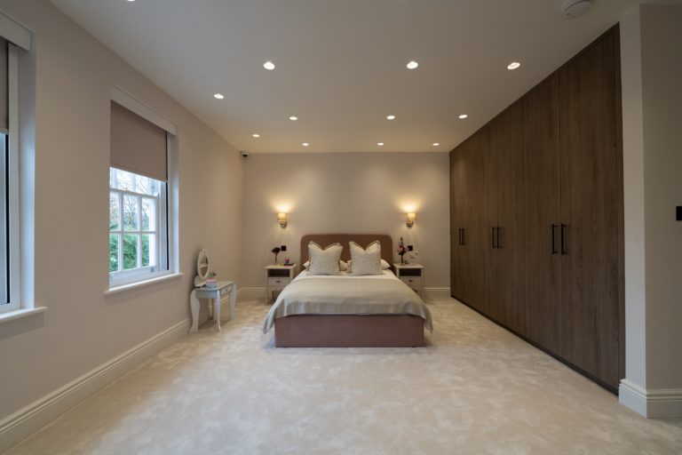 ALPHA LONDON, N2 - SHOOTFACTORY - LONDON HOUSES