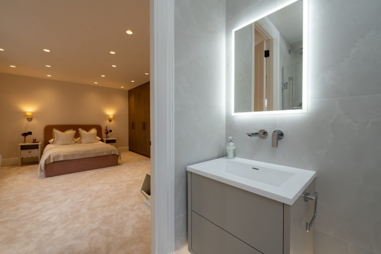 ALPHA LONDON, N2 - SHOOTFACTORY - LONDON HOUSES
