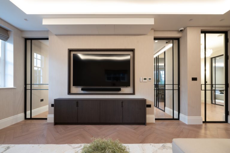 ALPHA LONDON, N2 - SHOOTFACTORY - LONDON HOUSES