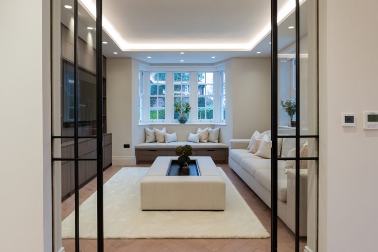ALPHA LONDON, N2 - SHOOTFACTORY - LONDON HOUSES