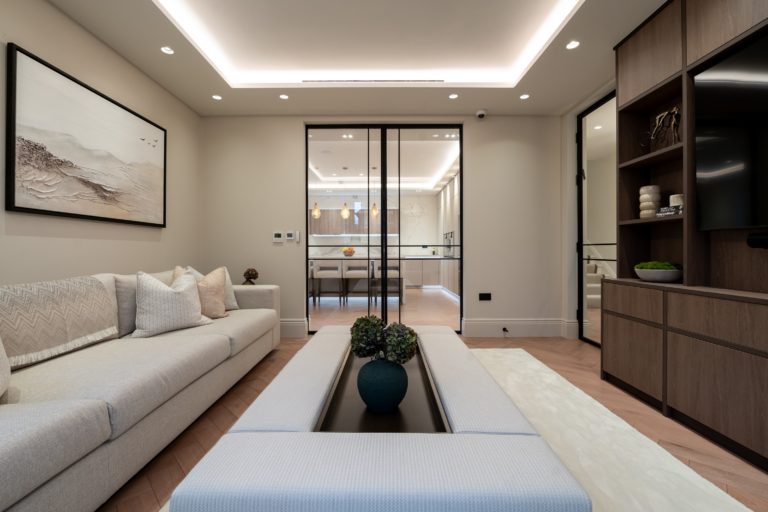 ALPHA LONDON, N2 - SHOOTFACTORY - LONDON HOUSES