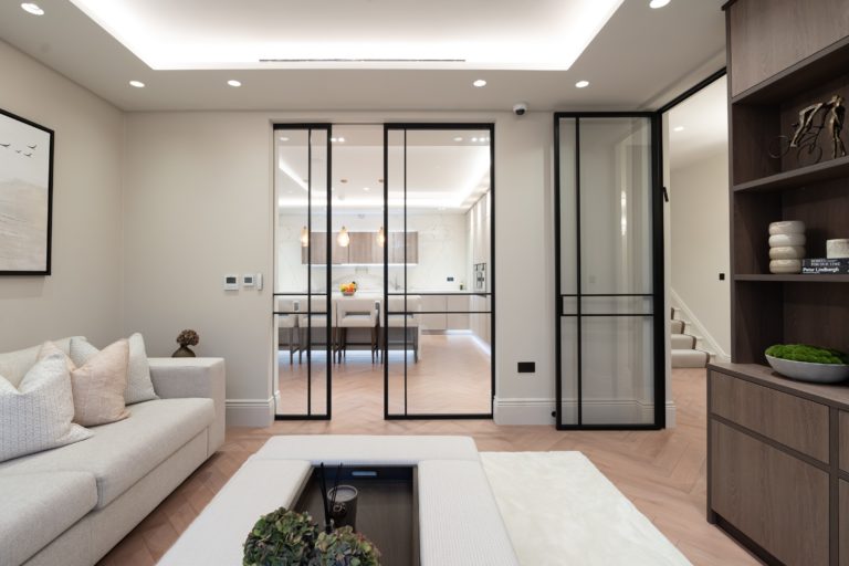 ALPHA LONDON, N2 - SHOOTFACTORY - LONDON HOUSES