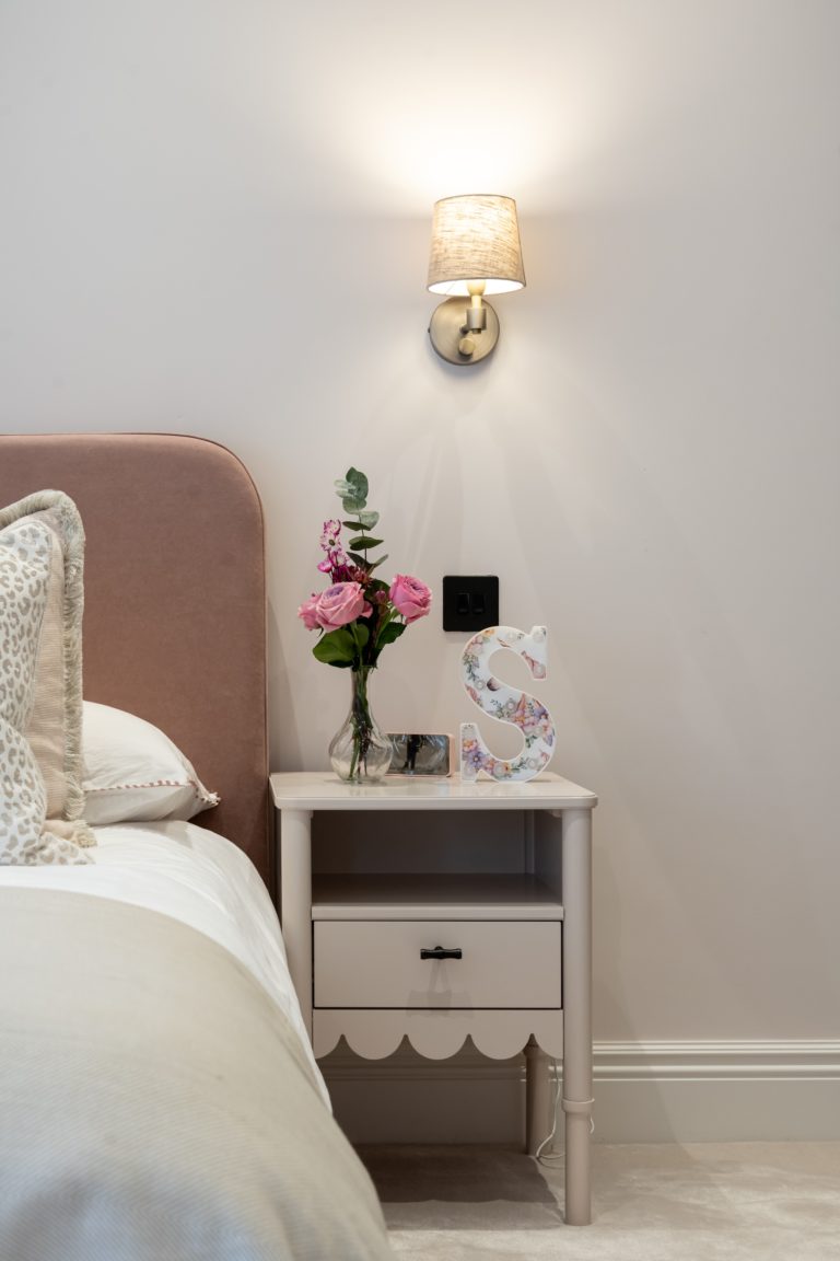 ALPHA LONDON, N2 - SHOOTFACTORY - LONDON HOUSES