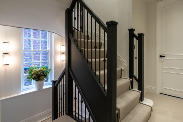 ALPHA LONDON, N2 - SHOOTFACTORY - LONDON HOUSES