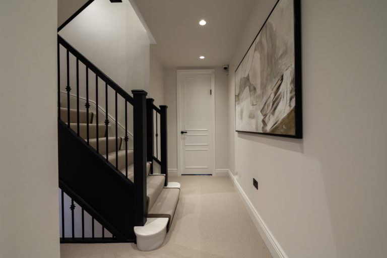 ALPHA LONDON, N2 - SHOOTFACTORY - LONDON HOUSES