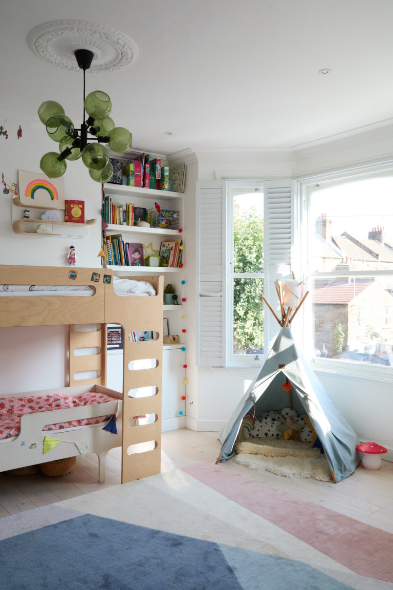 BILLIE LONDON, NW10 - SHOOTFACTORY - LONDON HOUSES - 016