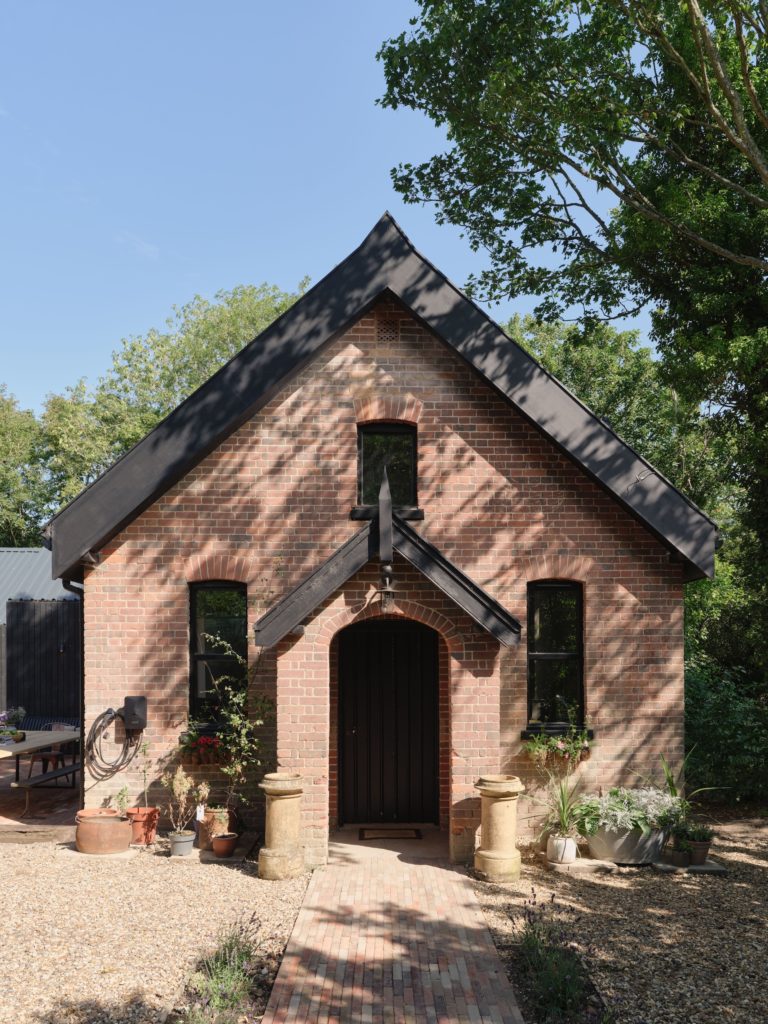 CHURCH HALL SUFFOLK, IP14 - SHOOTFACTORY - OTHER UK HOUSES