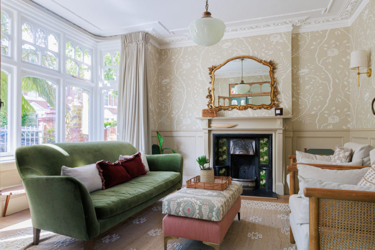 DRAGON HOUSE LONDON, W4 - SHOOTFACTORY - LONDON HOUSES