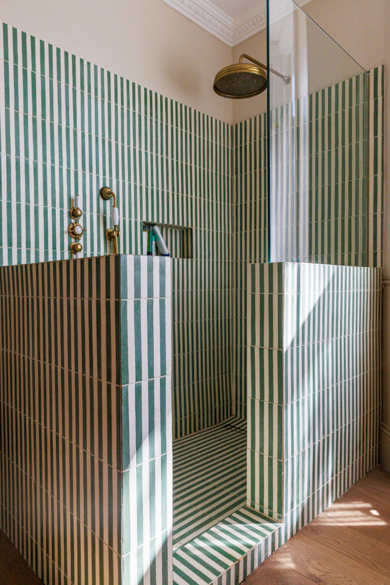 DRAGON HOUSE LONDON, W4 - SHOOTFACTORY - LONDON HOUSES