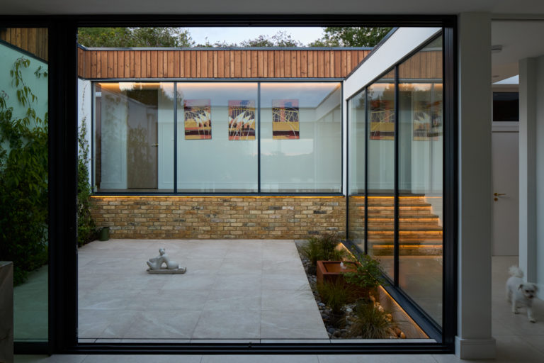 SURREY VIEW SURREY, KT22 - SHOOTFACTORY - OTHER UK HOUSES