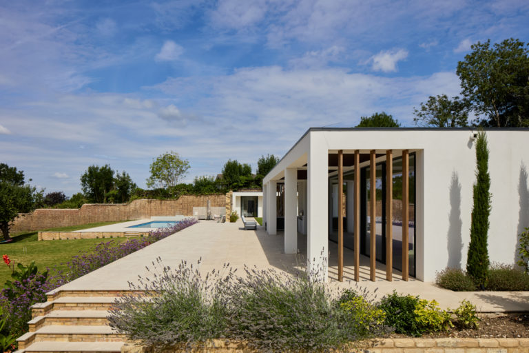SURREY VIEW SURREY, KT22 - SHOOTFACTORY - OTHER UK HOUSES