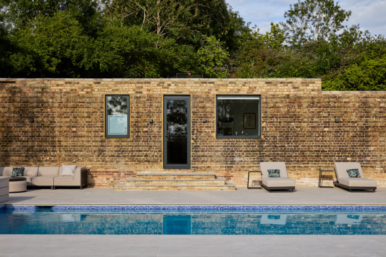 SURREY VIEW SURREY, KT22 - SHOOTFACTORY - OTHER UK HOUSES