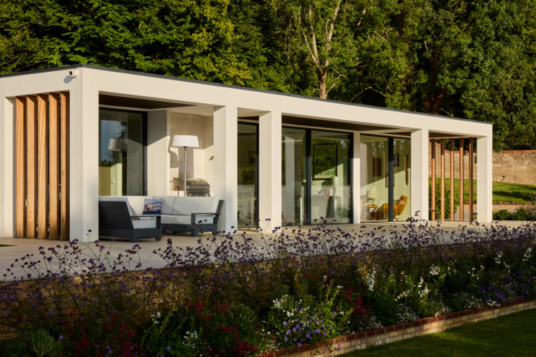 SURREY VIEW SURREY, KT22 - SHOOTFACTORY - OTHER UK HOUSES