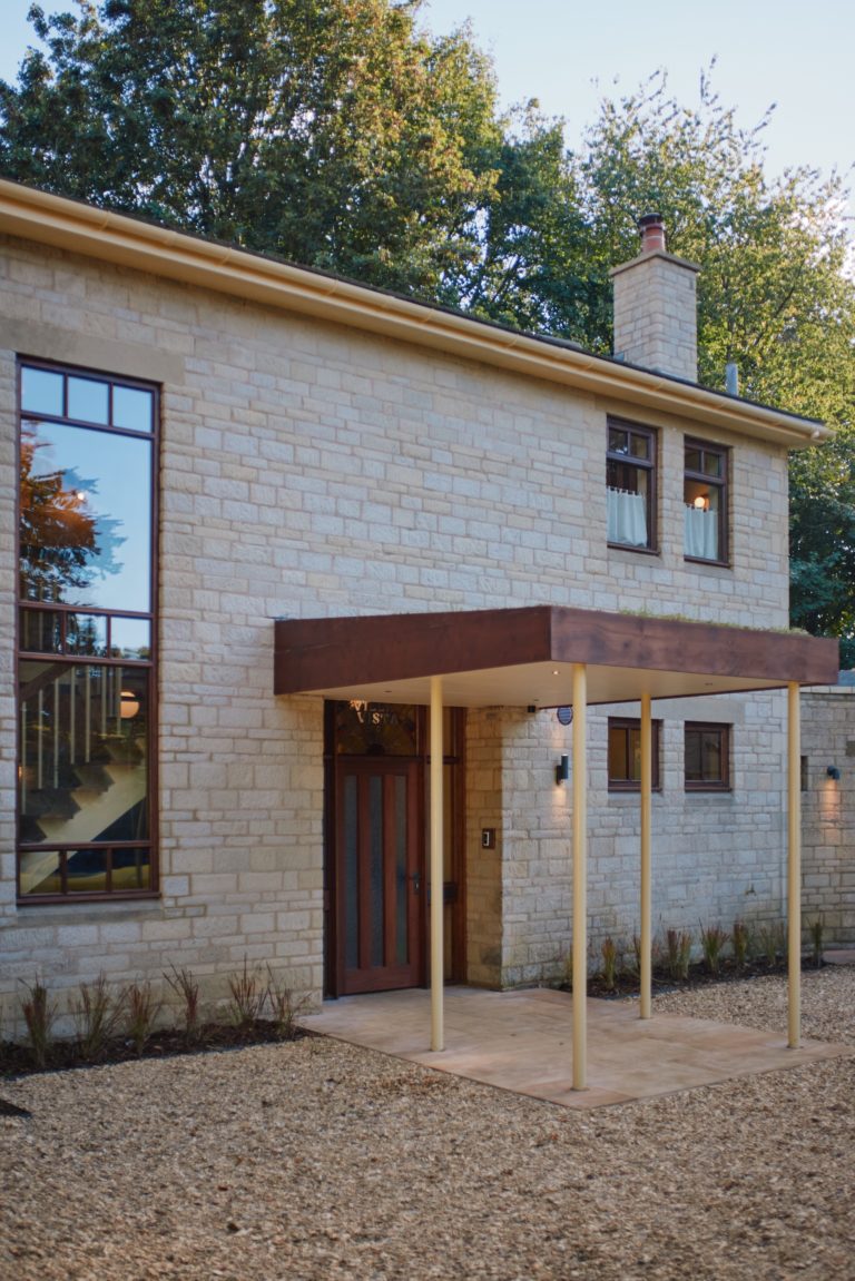 VILLA VISTA OXFORDSHIRE, OX7 - SHOOTFACTORY - OTHER UK HOUSES