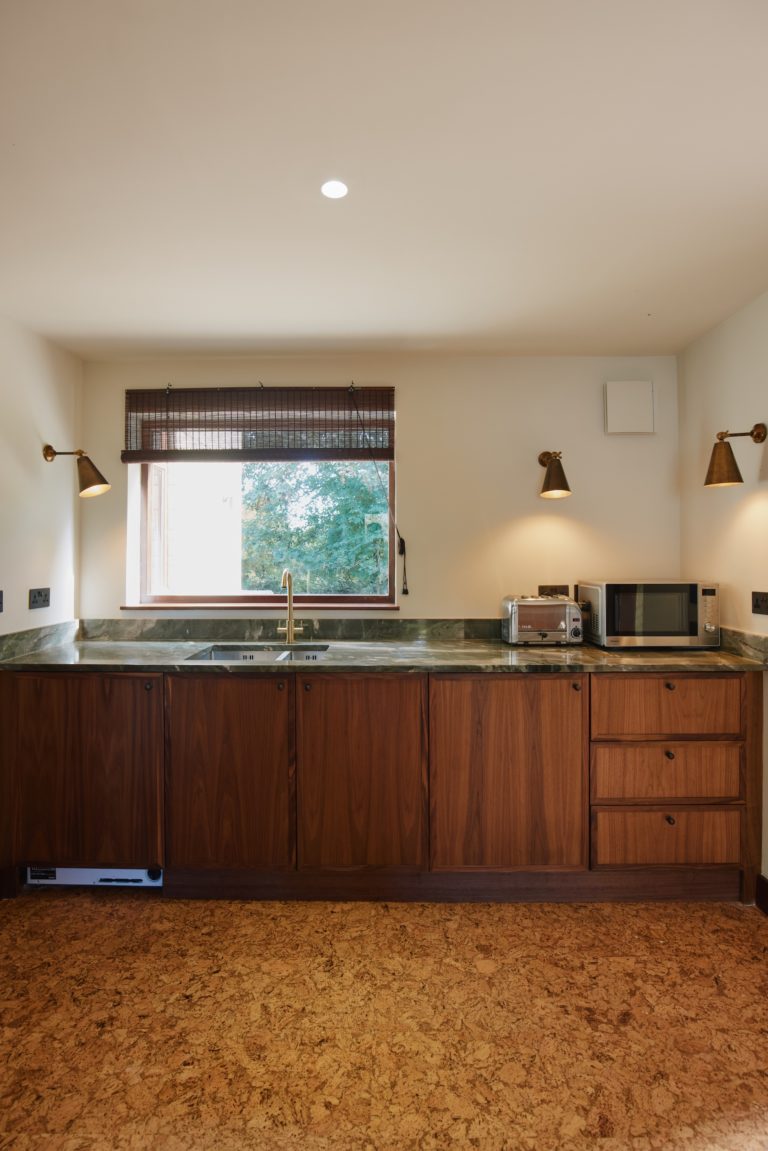 VILLA VISTA OXFORDSHIRE, OX7 - SHOOTFACTORY - OTHER UK HOUSES