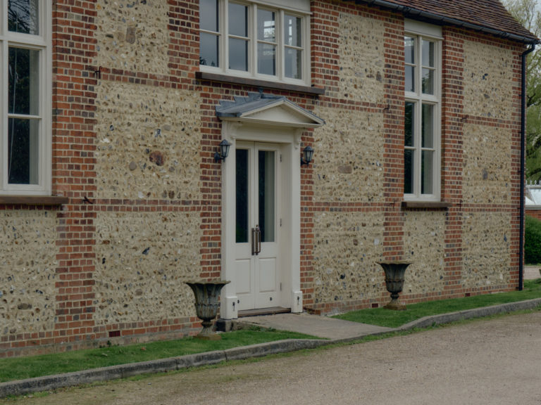 OLD EASTON ESSEX, C09 - SHOOTFACTORY - OTHER UK HOUSES