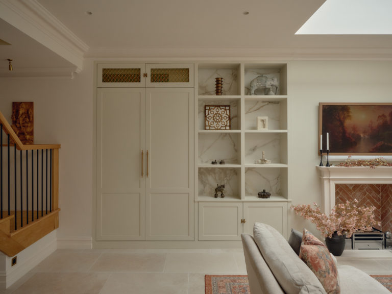 ONSLOW WALTON ON THAMES, KT12 - SHOOTFACTORY - OTHER UK HOUSES