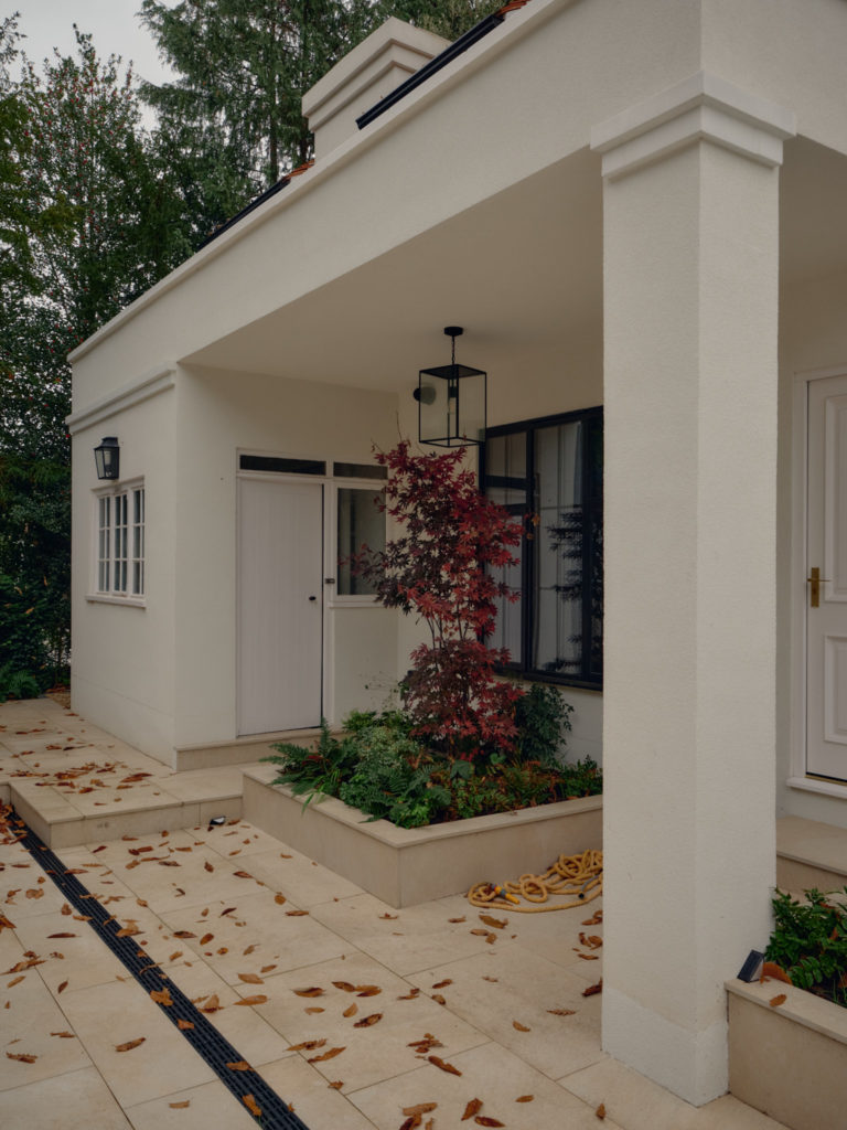 ONSLOW WALTON ON THAMES, KT12 - SHOOTFACTORY - OTHER UK HOUSES