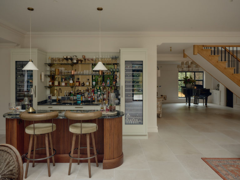 ONSLOW WALTON ON THAMES, KT12 - SHOOTFACTORY - OTHER UK HOUSES