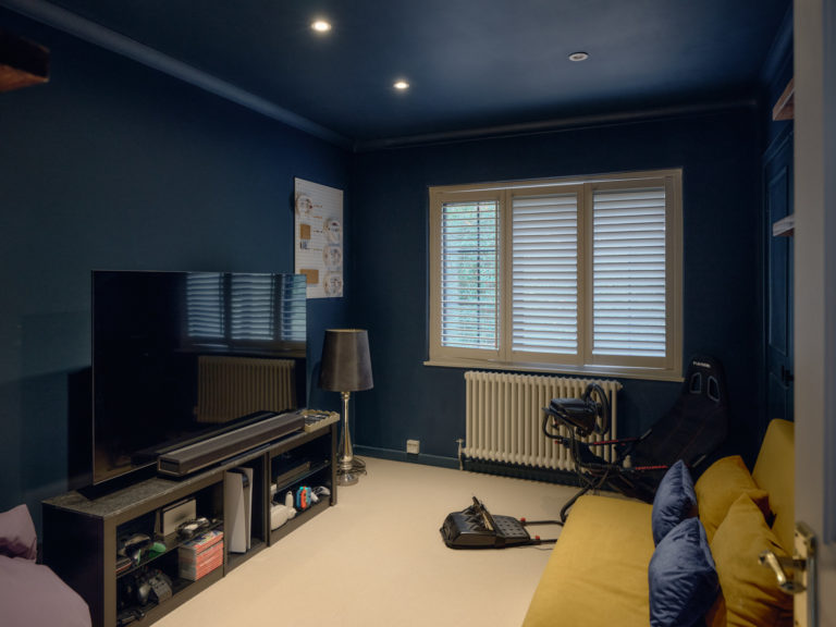 ONSLOW WALTON ON THAMES, KT12 - SHOOTFACTORY - OTHER UK HOUSES