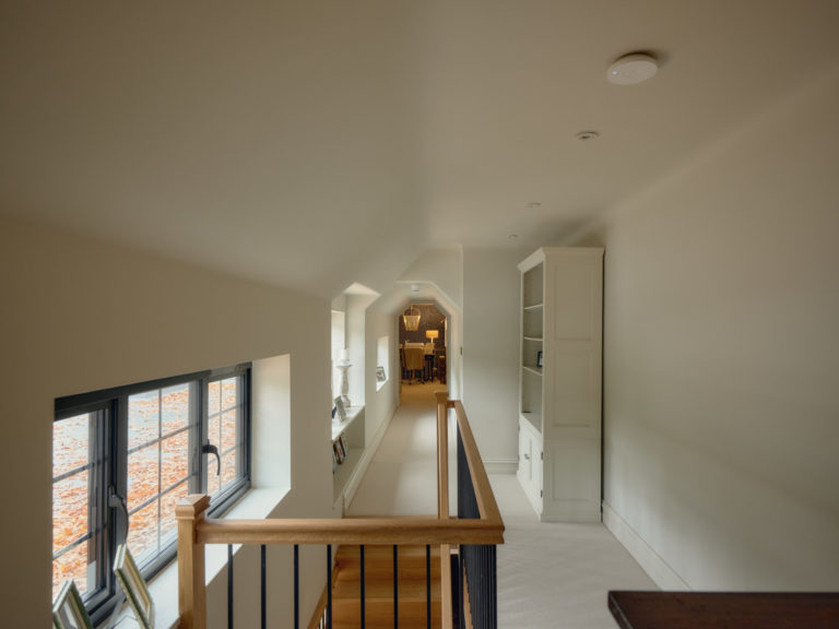 ONSLOW WALTON ON THAMES, KT12 - SHOOTFACTORY - OTHER UK HOUSES