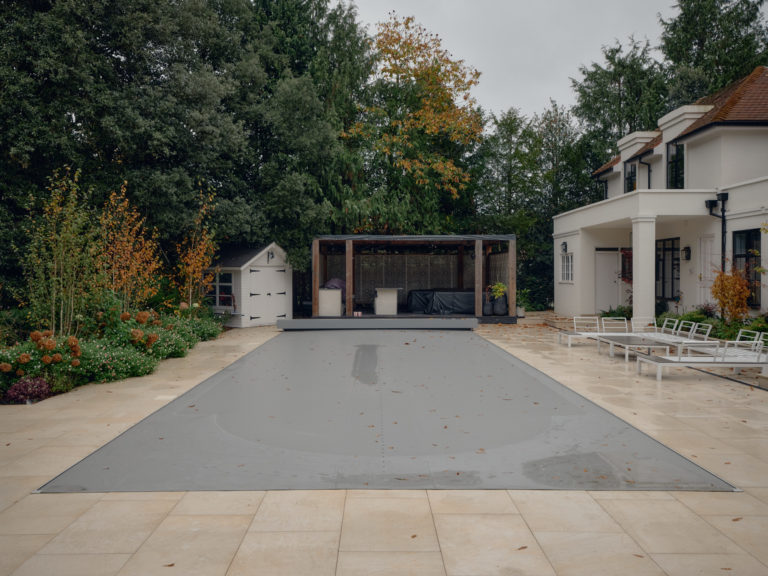 ONSLOW WALTON ON THAMES, KT12 - SHOOTFACTORY - OTHER UK HOUSES