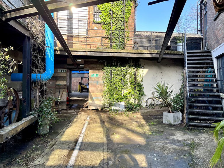 SEVEN SISTERS LONDON, N15 - SHOOTFACTORY - COMMERCIAL & INDUSTRIAL