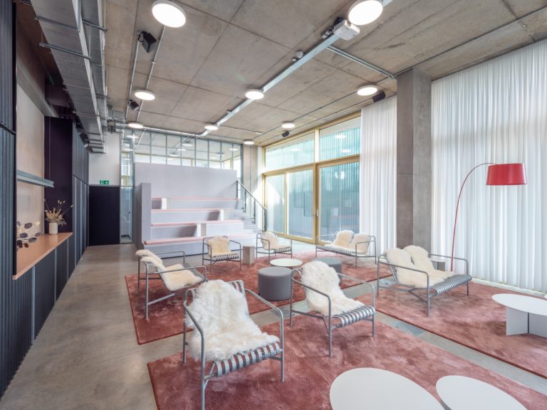 DESIGN DISTRICT, LONDON, SE10 - SHOOTFACTORY - QUIRKY & UNUSUAL LOCATIONS