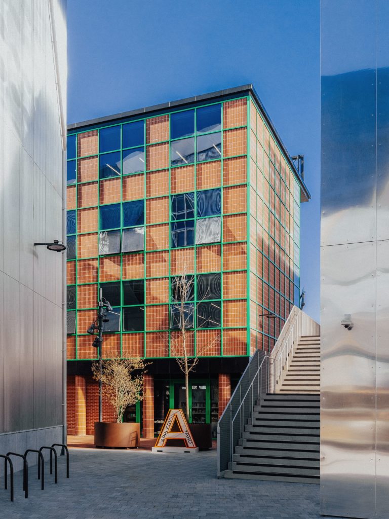 DESIGN DISTRICT, LONDON, SE10 - SHOOTFACTORY - QUIRKY & UNUSUAL LOCATIONS