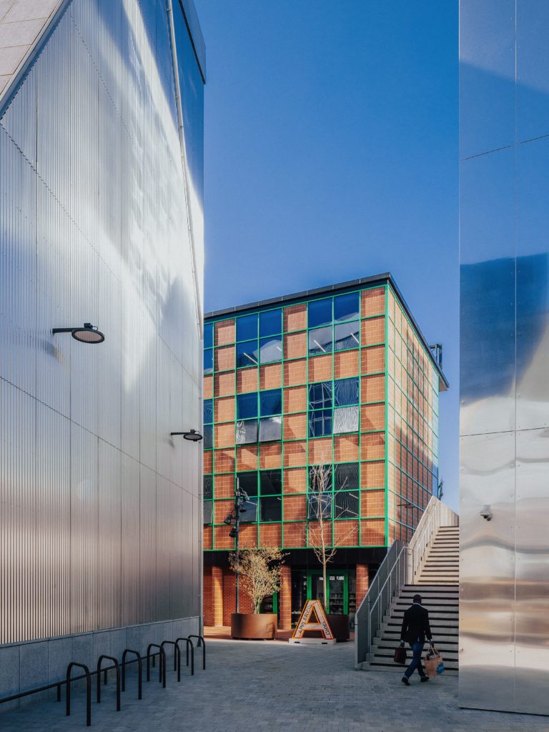 DESIGN DISTRICT, LONDON, SE10 - SHOOTFACTORY - QUIRKY & UNUSUAL LOCATIONS