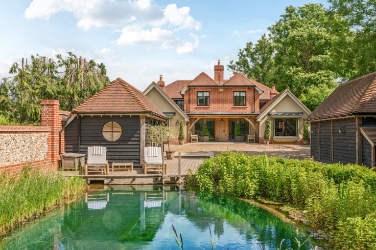OLD SHIRE HERTFORDSHIRE, WD3 - SHOOTFACTORY - OTHER UK HOUSES