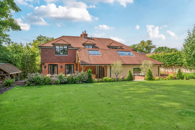 OLD SHIRE HERTFORDSHIRE, WD3 - SHOOTFACTORY - OTHER UK HOUSES