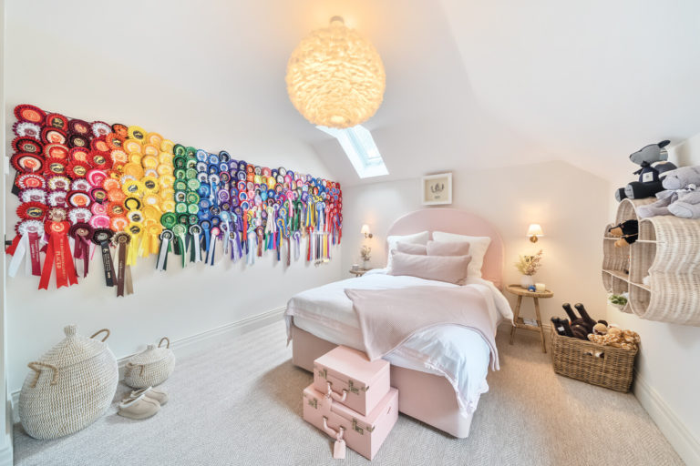 OLD SHIRE HERTFORDSHIRE, WD3 - SHOOTFACTORY - OTHER UK HOUSES