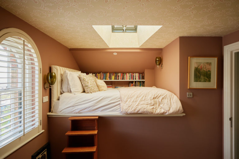 WIMBLEDON HILL LONDON, SW20 - SHOOTFACTORY - LONDON HOUSES - 0