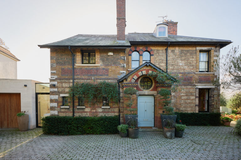 WIMBLEDON HILL LONDON, SW20 - SHOOTFACTORY - LONDON HOUSES - 0