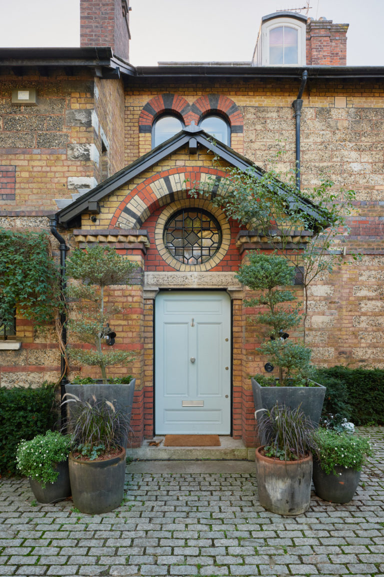 WIMBLEDON HILL LONDON, SW20 - SHOOTFACTORY - LONDON HOUSES - 0