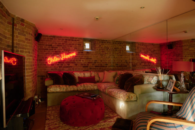 WIMBLEDON HILL LONDON, SW20 - SHOOTFACTORY - LONDON HOUSES - 0