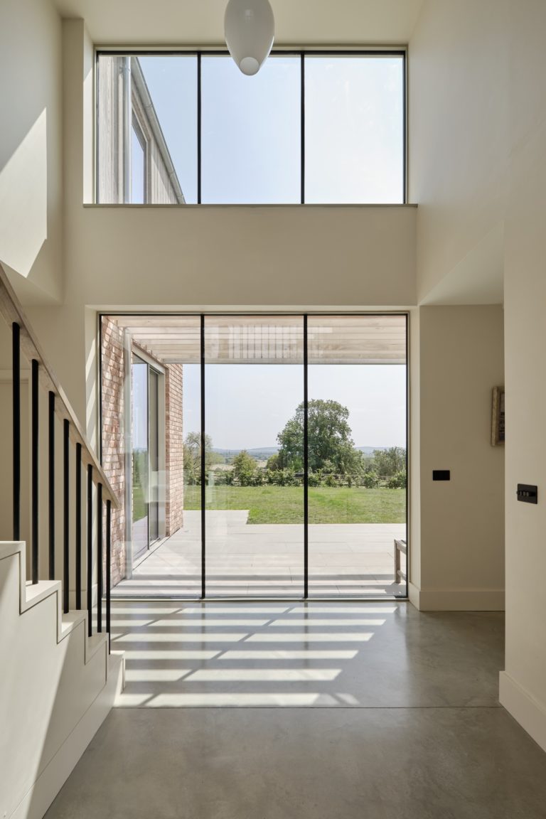 ASTON BUCKINGHAMSHIRE, HP22 - SHOOTFACTORY - OTHER UK HOUSES