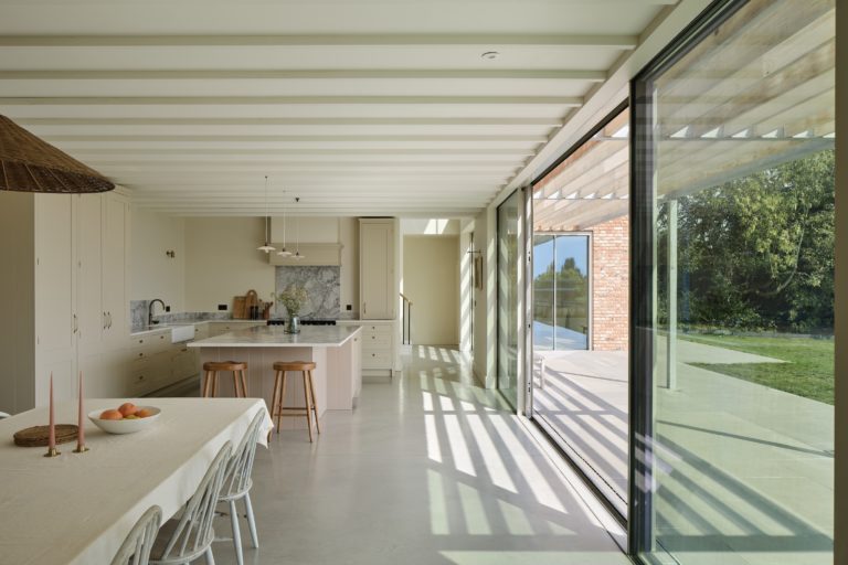 ASTON BUCKINGHAMSHIRE, HP22 - SHOOTFACTORY - OTHER UK HOUSES