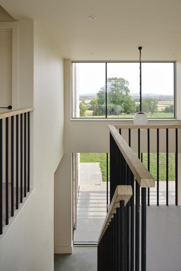 ASTON BUCKINGHAMSHIRE, HP22 - SHOOTFACTORY - OTHER UK HOUSES