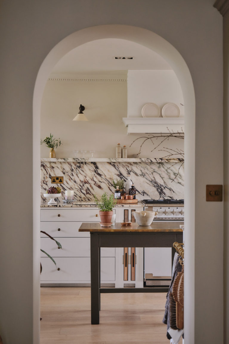 AURORA KENT, ME15 - SHOOTFACTORY - OTHER UK HOUSES