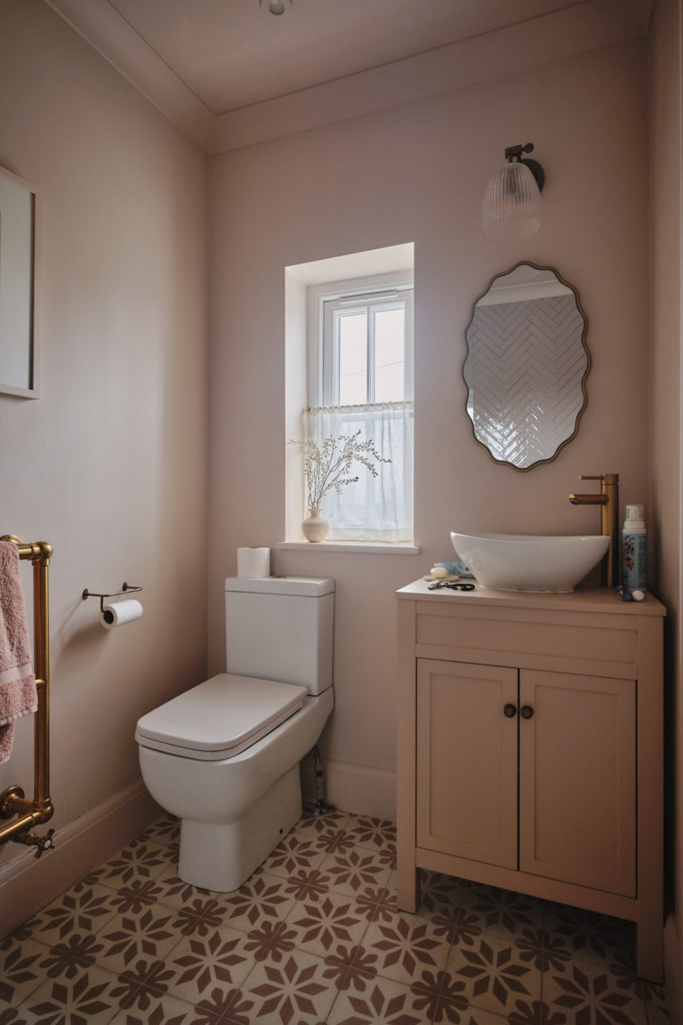 AURORA KENT, ME15 - SHOOTFACTORY - OTHER UK HOUSES