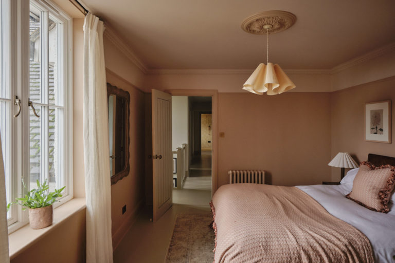 AURORA KENT, ME15 - SHOOTFACTORY - OTHER UK HOUSES