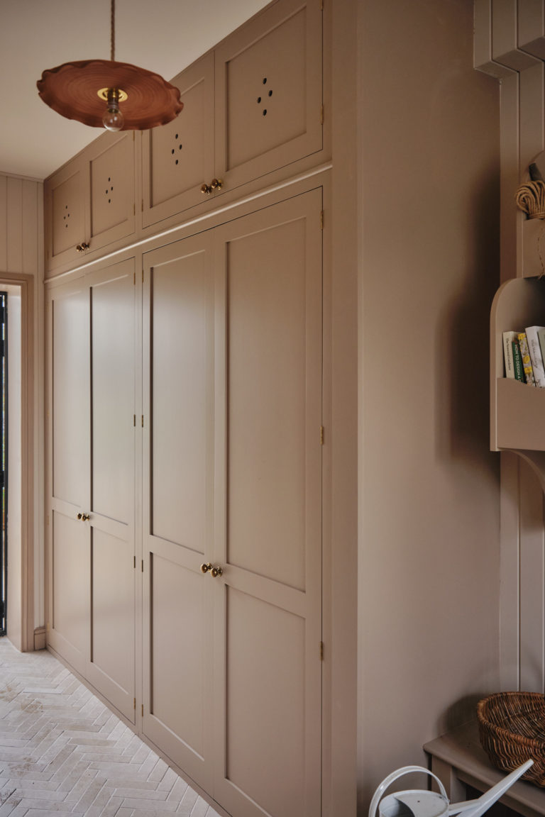 AURORA KENT, ME15 - SHOOTFACTORY - OTHER UK HOUSES