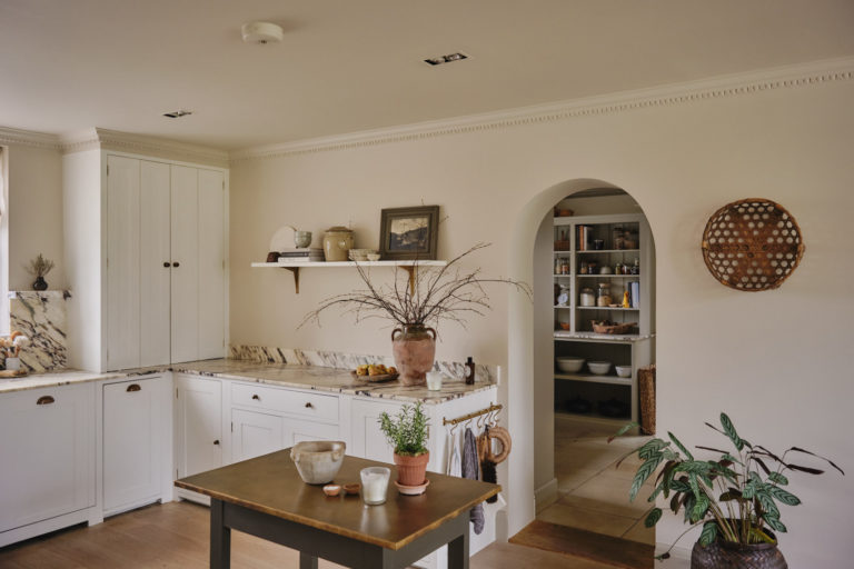 AURORA KENT, ME15 - SHOOTFACTORY - OTHER UK HOUSES